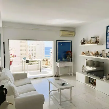 Apartment Center 4 Persones- Beach 200m - . Parking