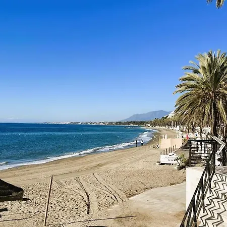 Center 4 Persones- Beach 200m - . Parking Marbella