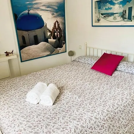 Apartment Center 4 Persones- Beach 200m - . Parking *