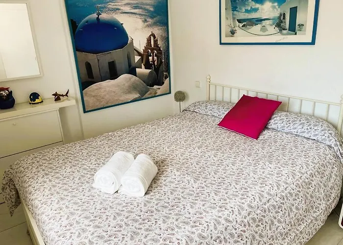 Apartament Center 4 Persones- 200m - . Parking *