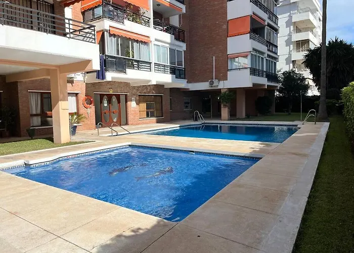 Center 4 Persones- 200m - . Parking *