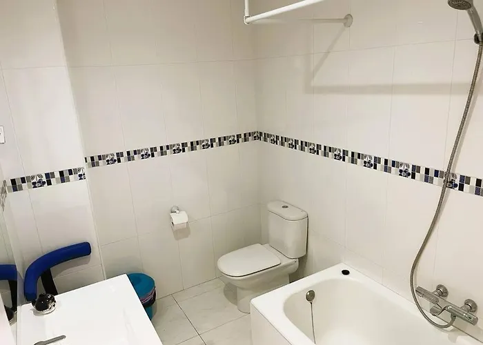 Center 4 Persones- 200m - . Parking Apartament Marbella