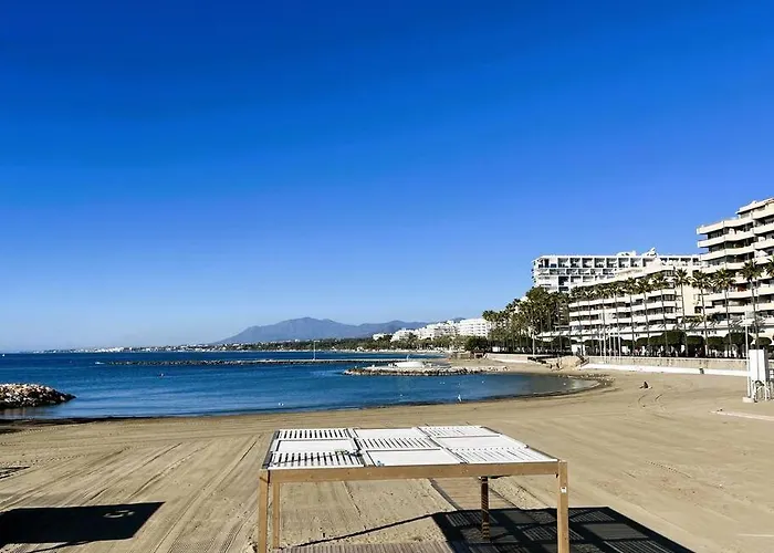 Center 4 Persones- 200m - . Parking *